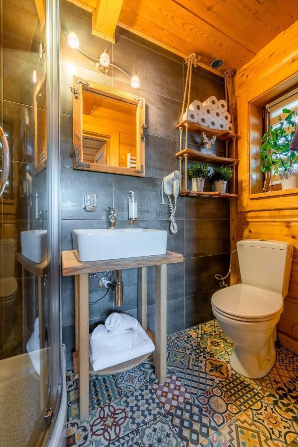 Domki Widokowe Wooden Luxury Chalet & Jacuzzi Zab Exterior photo